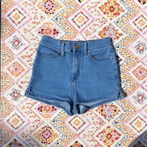 BDG Pin Up Super High Rise Shorty Shorts sz 25W